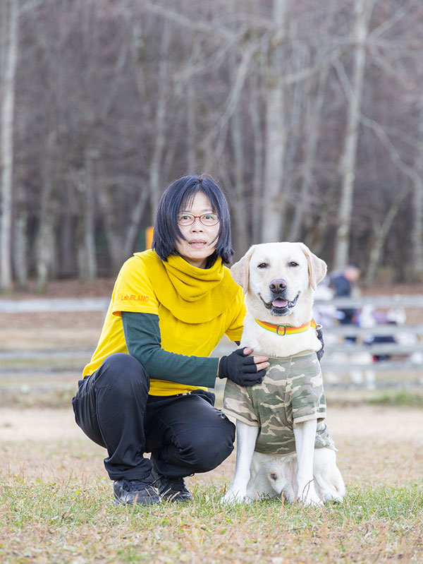ドッグトレーナーと愛犬